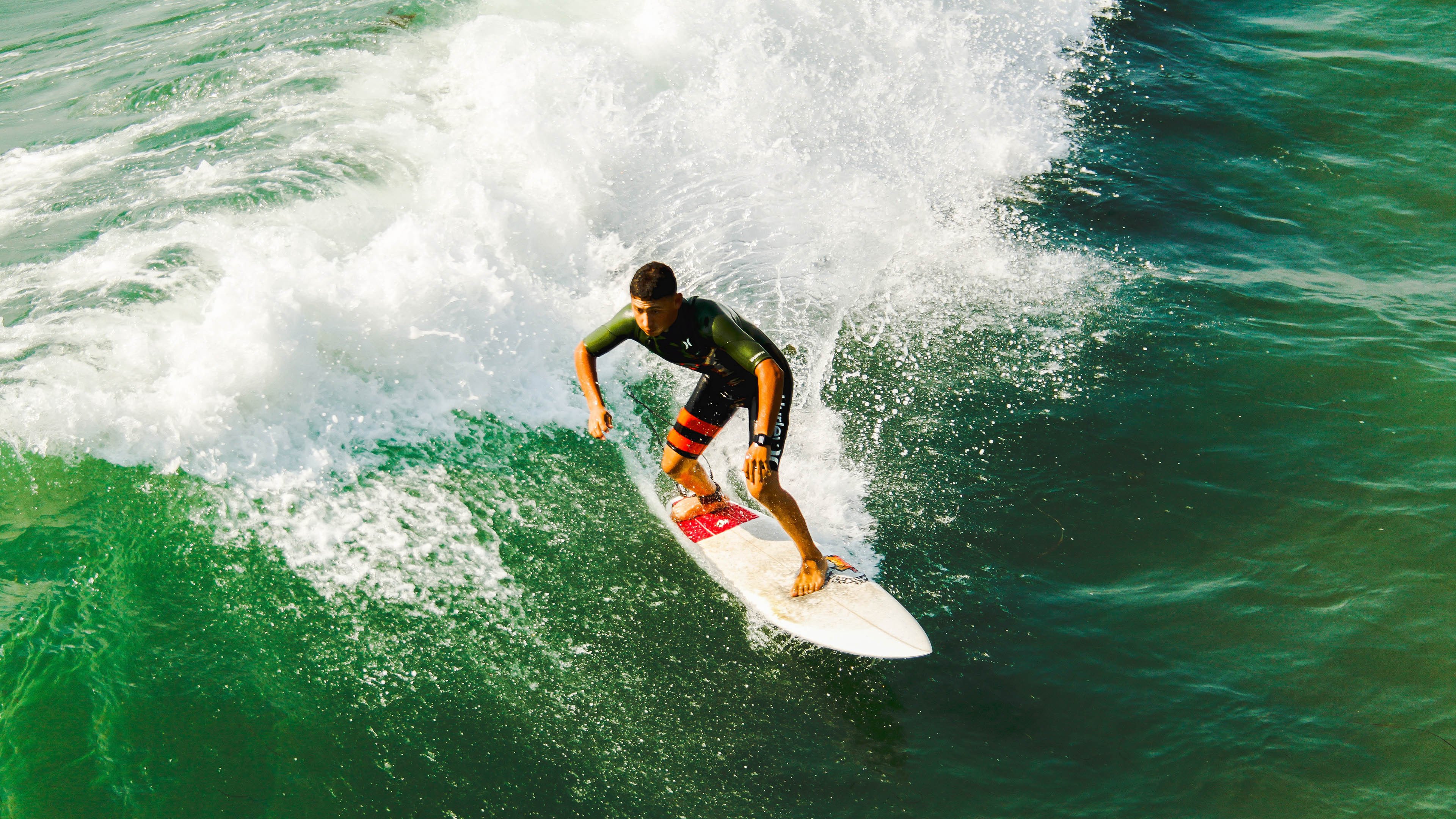 托里·哈斯克展现强大爆发力,哈里斯托克曼发表的